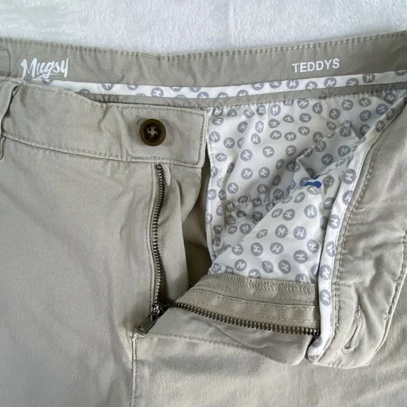 Mugsy Teddy Shorts Men's Sz 35 Light Gray Chino Everyday Cotton Blend - Picture 4 of 10
